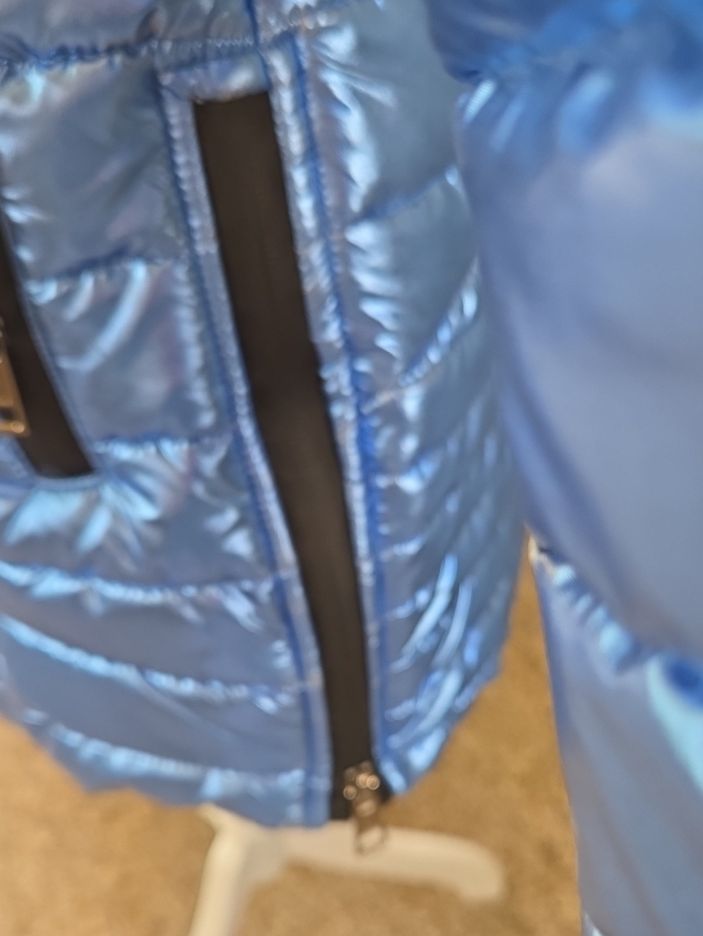 White Mark Metallic Blue Quilted Puffer Jacket - Picture 4 of 6